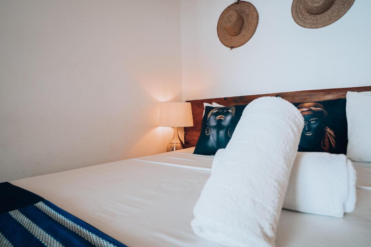 Sunrise Bed & Breakfast จัมเบียนี ภายนอก รูปภาพ